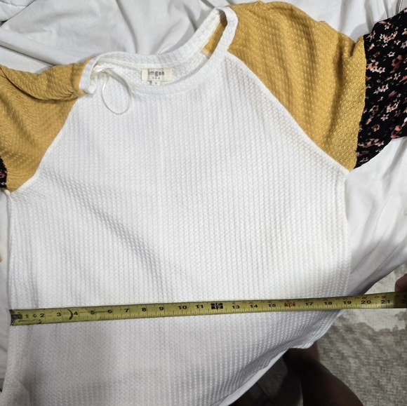 Umgee Boho Style Butterfly Sleeves Blouse Sz Small Like New - Picture 9 of 9